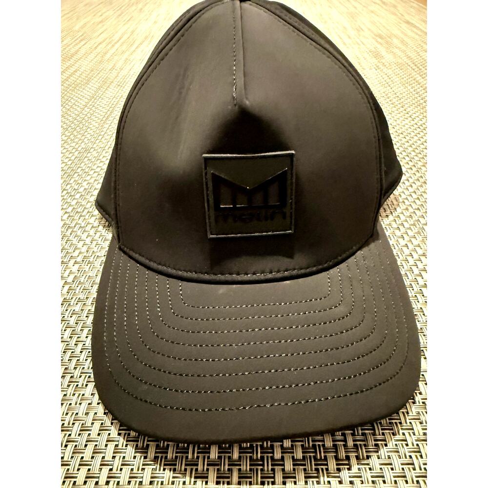 MELIN  NWOT Thermal Odyssey Stacked Infinite Classic Golf Cap Black SOLDOUT RARE